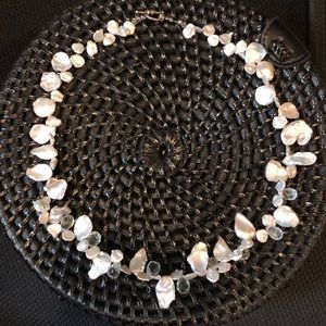 Stunning 18” Cornflake pearls/crystal necklace